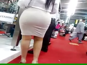 Una vecchia ragazza  ...