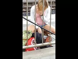 Katie Summers apre l ...