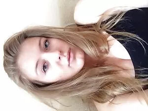 Maleducato sorella,  ...