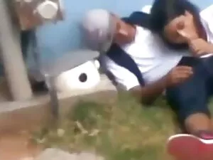 Piedi lunghi, Felici ...