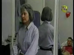Bella bruna ripagare ...